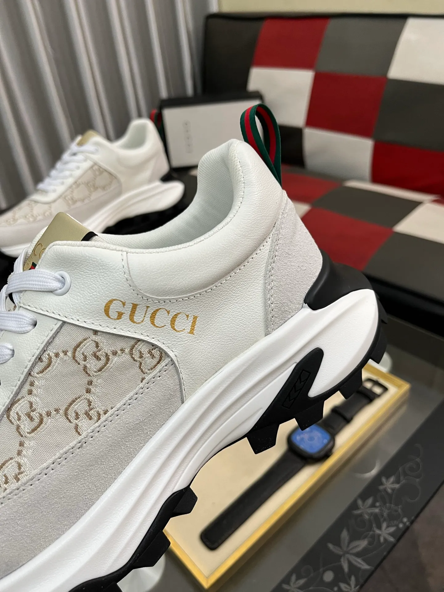 Men's Men's Shoes💰458⌚️⌚️[GUCCI] Gucci men's casual shoes are absolutely popular🔥The ultimate matching item for trendy men! The charm of super texture is irresistible, the main recommendation, the flower leather color is bright! The upper is made of high-quality brand printed fabric with cowhide, breathable leather lining and wear-resistant rubber sole, noble and elegant! Extremely comfortable🎁🎁You can be as handsome as you want💪 38-444⃣️colors available